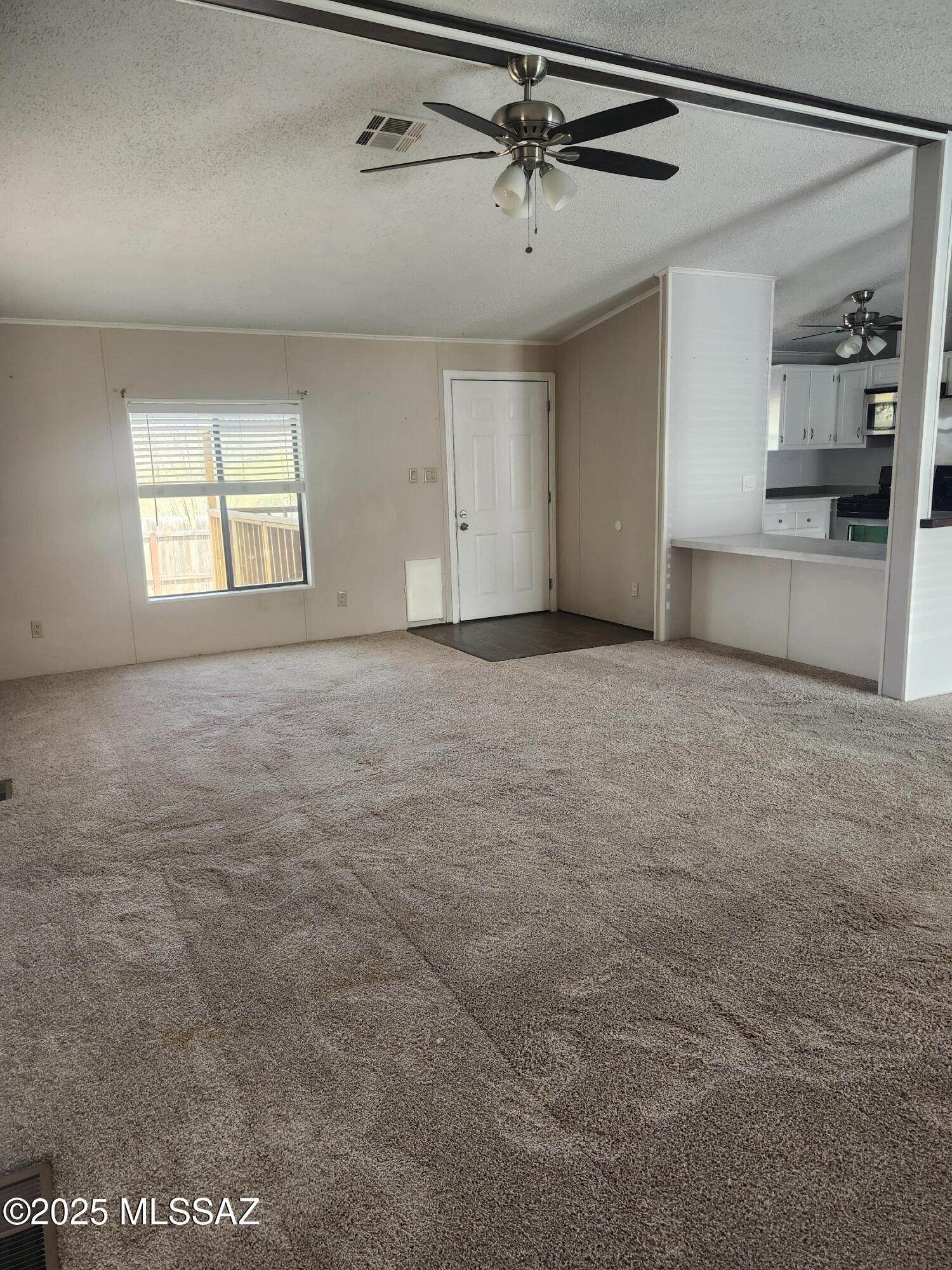 9800 West Picture Rocks Road, Unit B Tucson, AZ 85743 - Photo 4 of 32