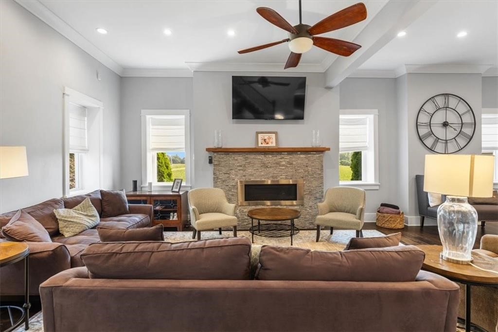 180 Geneva Street Lyons, NY 14489 - Photo 16 of 50