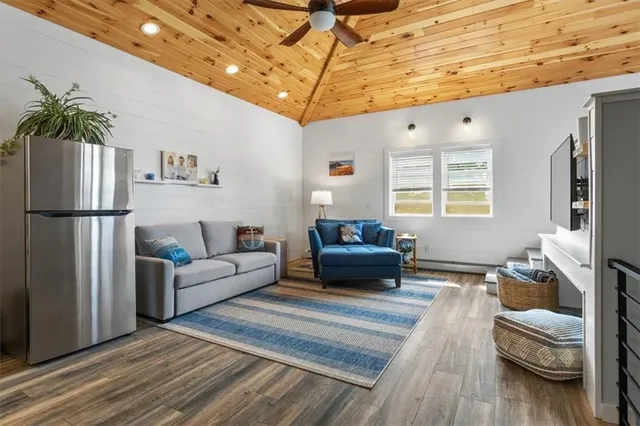 $724,900 | 180 Geneva Street, Lyons, NY 14489