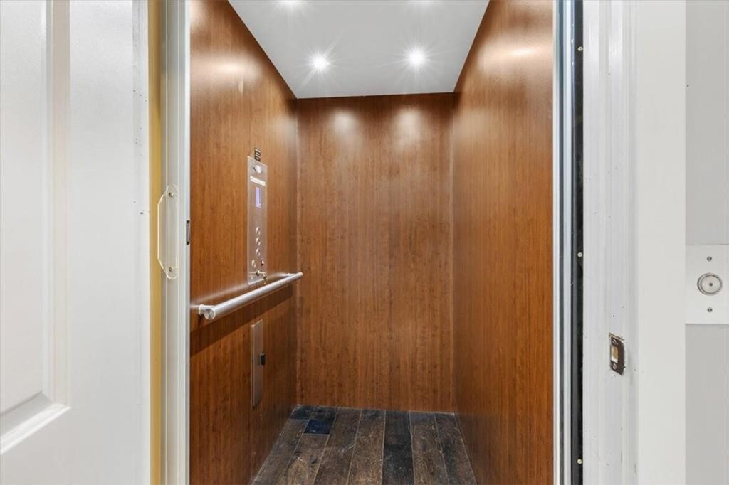 180 Geneva Street Lyons, NY 14489 - Photo 8 of 50