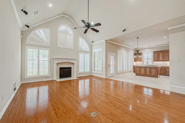 $2,600 | 7206 Spring Meadow Lane, Katy, TX 77494