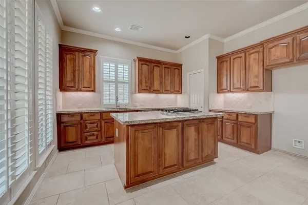 $2,600 | 7206 Spring Meadow Lane, Katy, TX 77494