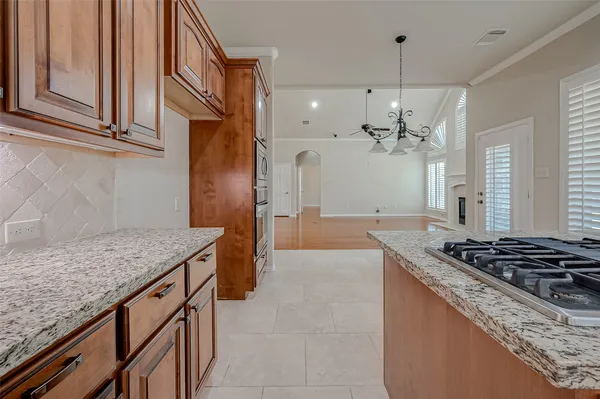 $2,600 | 7206 Spring Meadow Lane, Katy, TX 77494