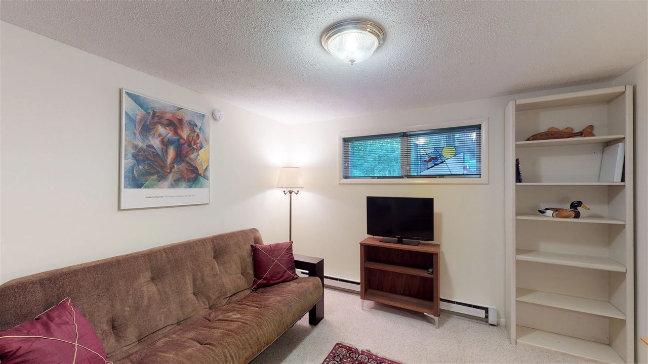 236 Martindale Road Shelburne, VT 05482 - Photo 27 of 36 Gallery Image 27