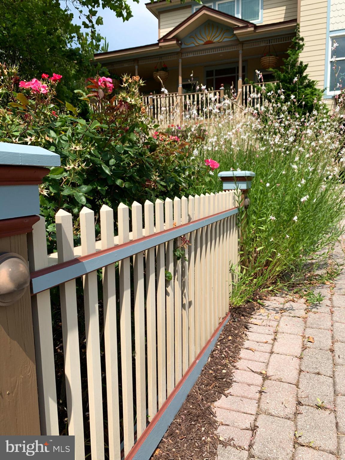 32045 Surf Road Bethany Beach, DE 19930 - Photo 13 of 52 Custom wooden fence