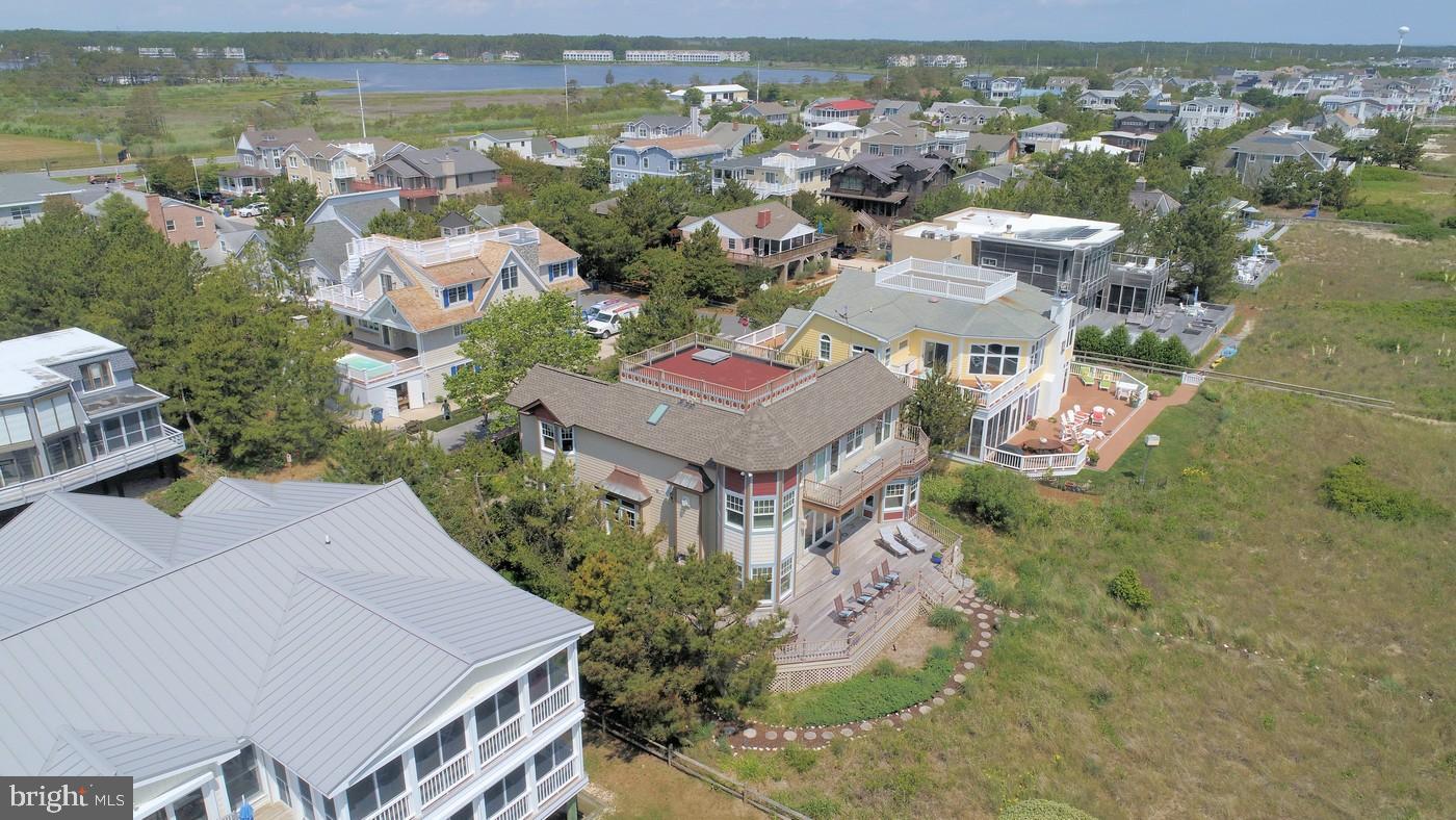 32045 Surf Road Bethany Beach, DE 19930 - Photo 8 of 52