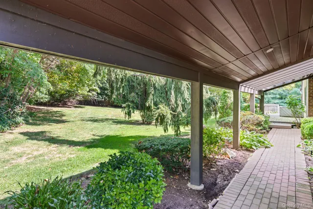 $1,349,000 | 234 Hamlet Drive, Jericho, NY 11753