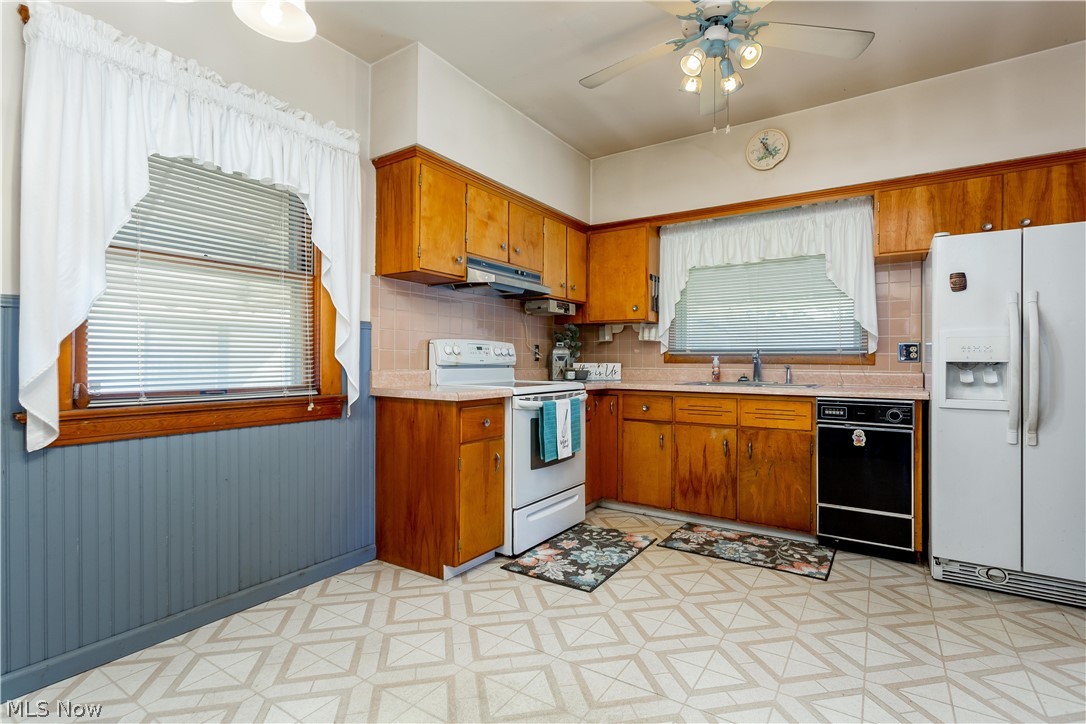 1709 Spring Road Cleveland, OH 44109 - Photo 9 of 26