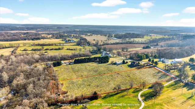 $220,000 | 3530 West Maple Grove Road, Bloomington, IN 47404