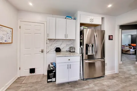 $690,000 | 5016 North Mango Avenue, Chicago, IL 60630