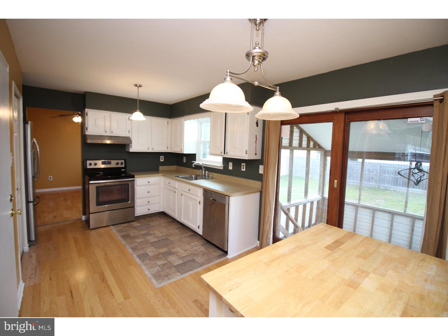 5 Westbridge Road Bear, DE 19701 - Photo 1 of 23 Kitchen