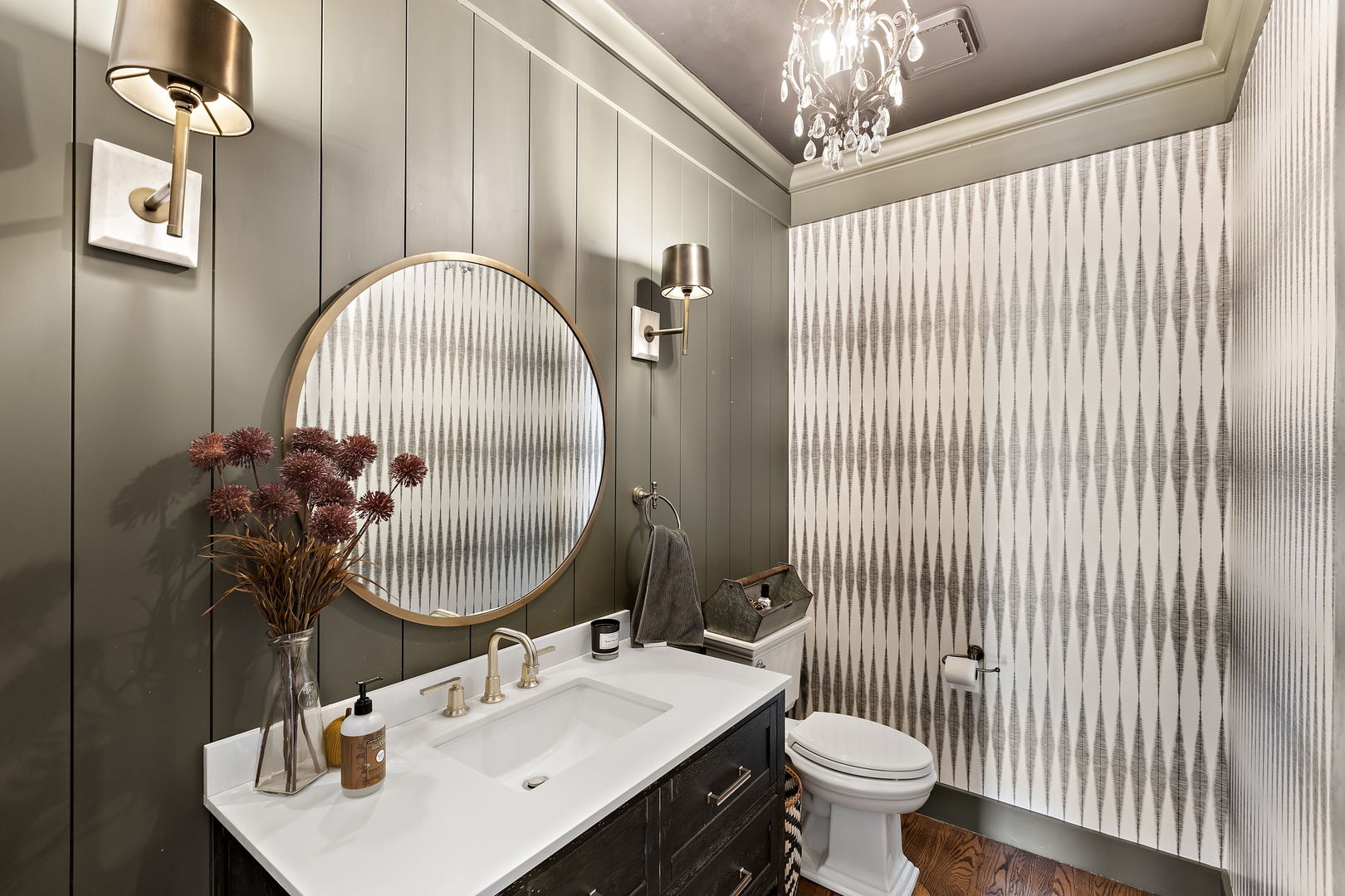 28679 West Heritage Oaks Road Barrington, IL 60010 - Photo 15 of 42 a bathroom with a sink a toilet and mirror