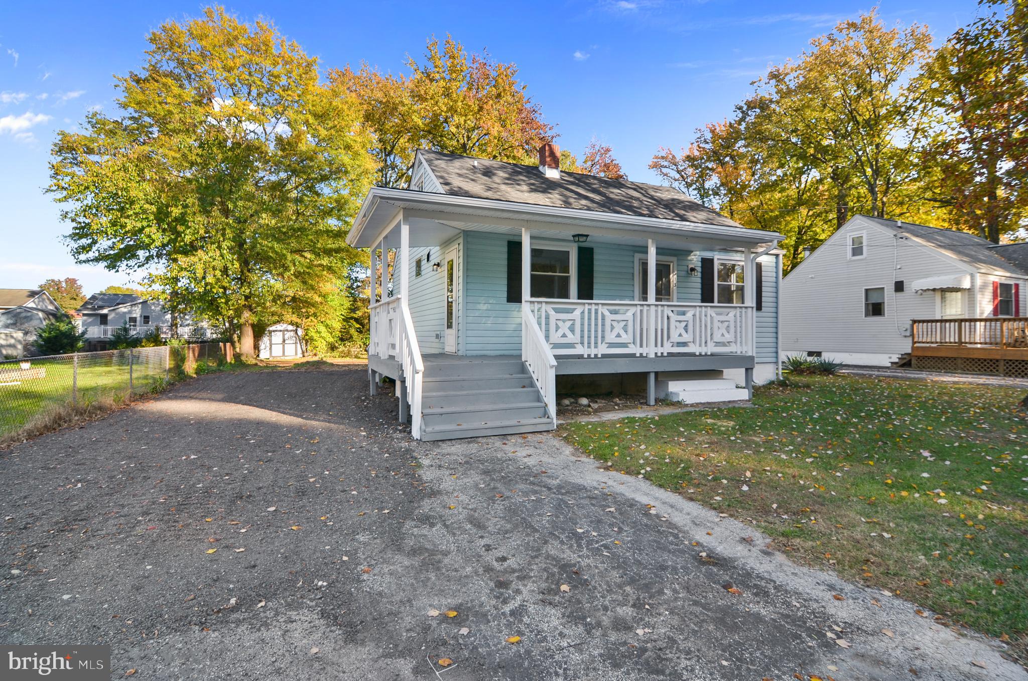 313 Locust Avenue Baltimore, MD 21221 - Photo 2 of 25 WELCOME TO 313 LOCUST AVENUE!!!