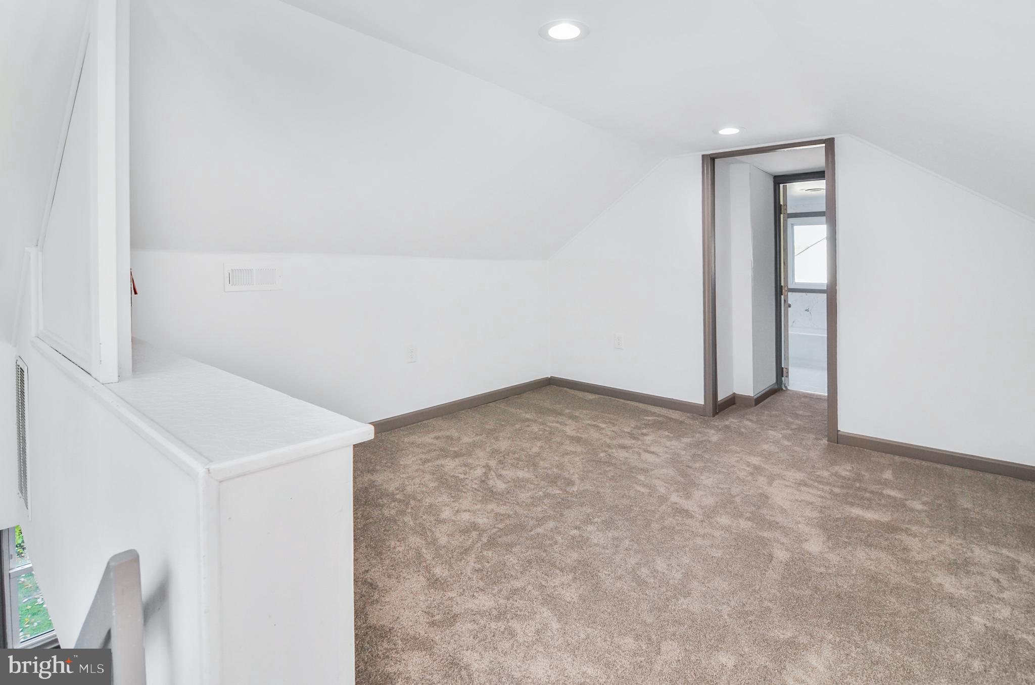 313 Locust Avenue Baltimore, MD 21221 - Photo 18 of 25 BEDROOM