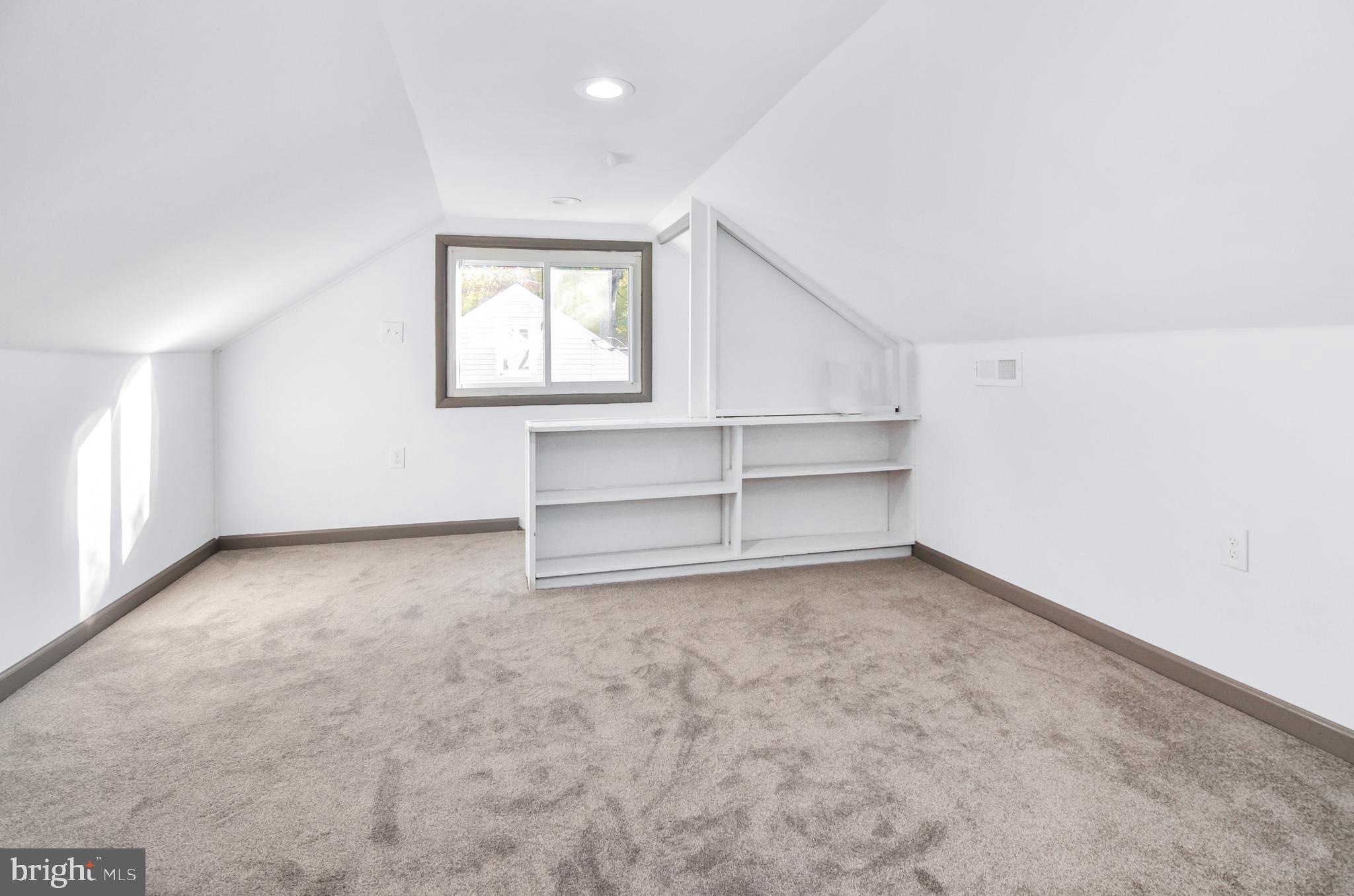313 Locust Avenue Baltimore, MD 21221 - Photo 19 of 25 BEDROOM
