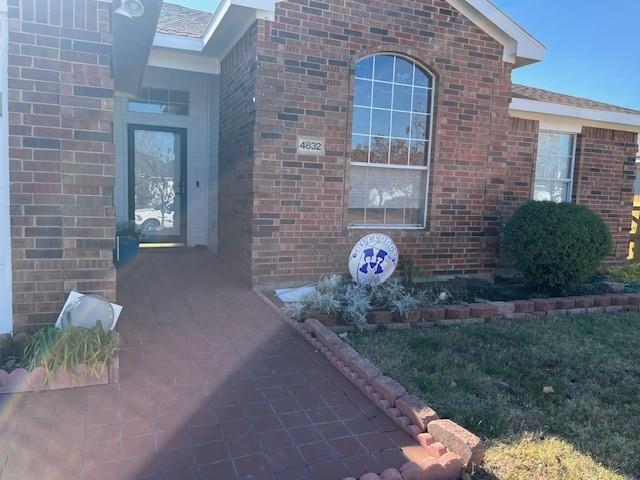 4832 Fox Ridge Lane McKinney, TX 75071 - Photo 3 of 29 a front view of a house with garden
