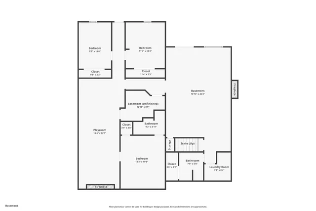 $415,000 | 4 Valley Lane, Carlinville, IL 62626