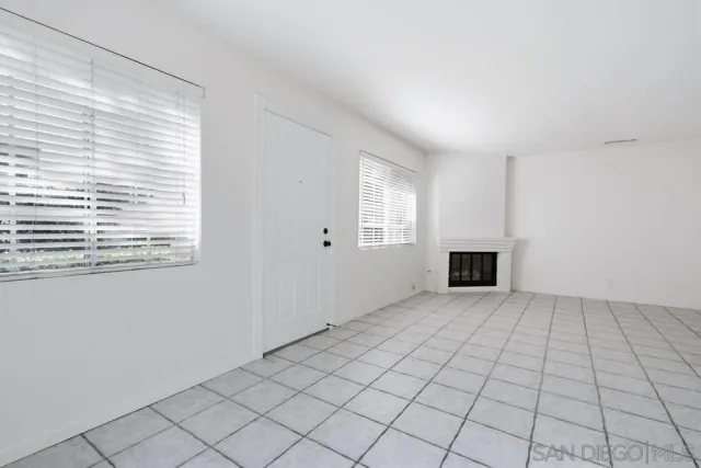 $3,500 | 10180 Palm Glen Drive, Santee, CA 92071