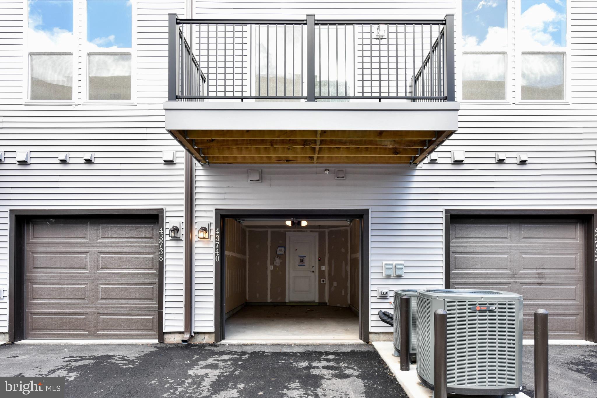 43740 Transit Square Ashburn, VA 20147 - Photo 18 of 20 a front view of a house