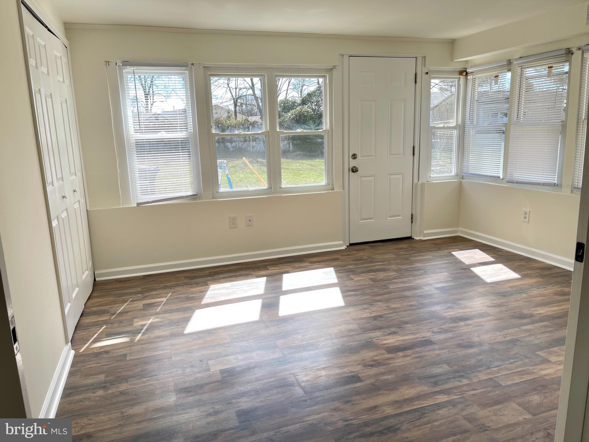 303 West Church Road Sterling, VA 20164 - Photo 15 of 27 3rd bedroom