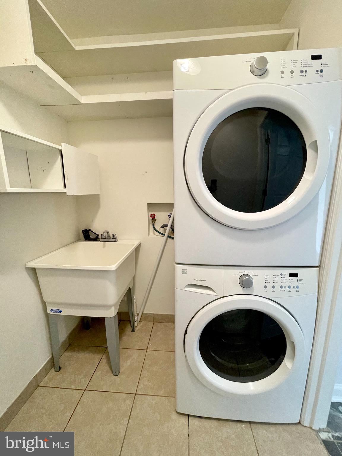 303 West Church Road Sterling, VA 20164 - Photo 9 of 27 Laundry room
