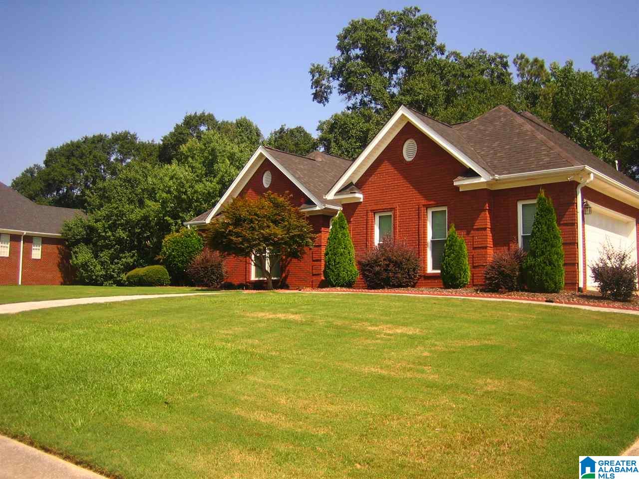 106 Oak Ridge Lane Clanton, AL 35045 - Photo 3 of 44