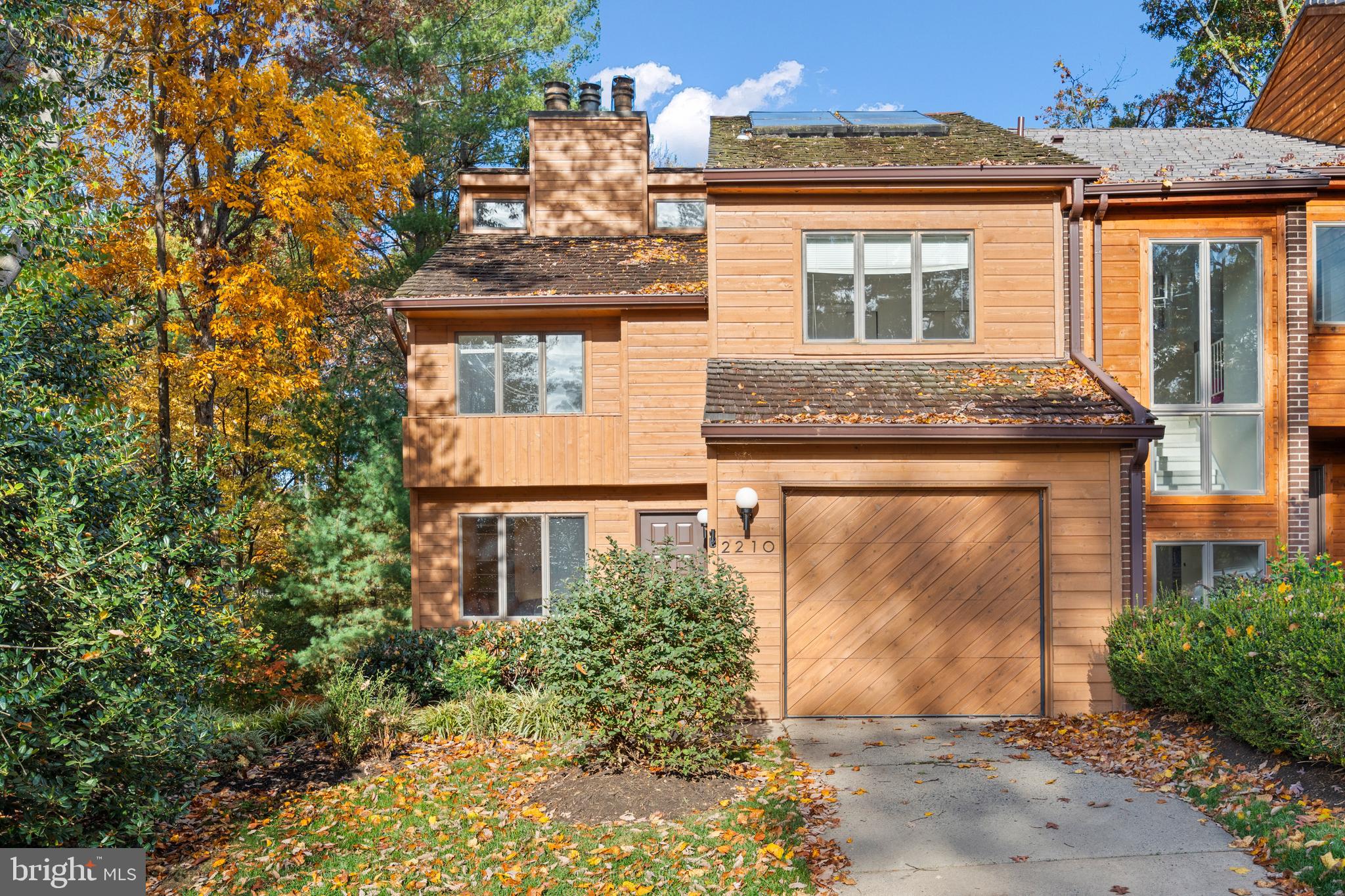 2210 Cedar Cove Court, Reston, VA 20191 Compass