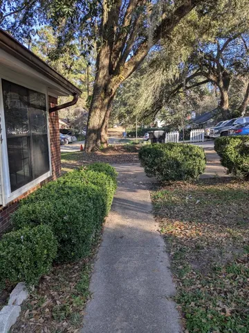$156,000 | 1544 Merry Oaks Court, Unit EAST, Tallahassee, FL 32303