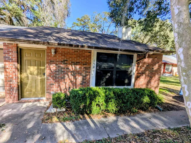 $156,000 | 1544 Merry Oaks Court, Unit EAST, Tallahassee, FL 32303