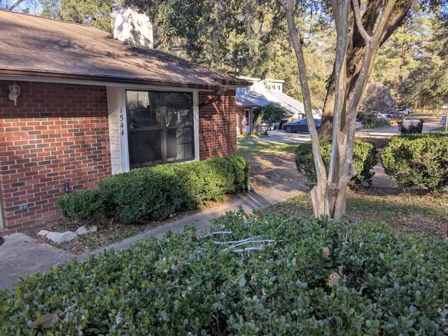 $156,000 | 1544 Merry Oaks Court, Unit EAST, Tallahassee, FL 32303