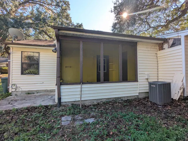 $156,000 | 1544 Merry Oaks Court, Unit EAST, Tallahassee, FL 32303