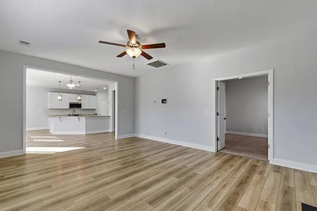 $449,900 | 1681 Lake Wateree Drive, Florence, SC 29501