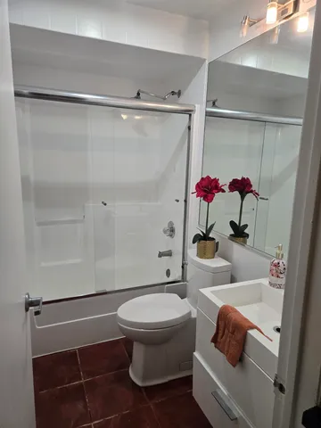 $1,950 | 603 55th Street, Unit 312, West New York, NJ 07093