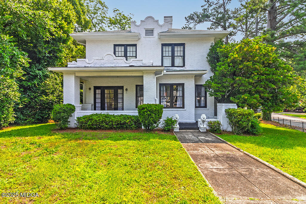 209 Forest Hill Road Macon, GA 31210 - Photo 1 of 12 Frontal View