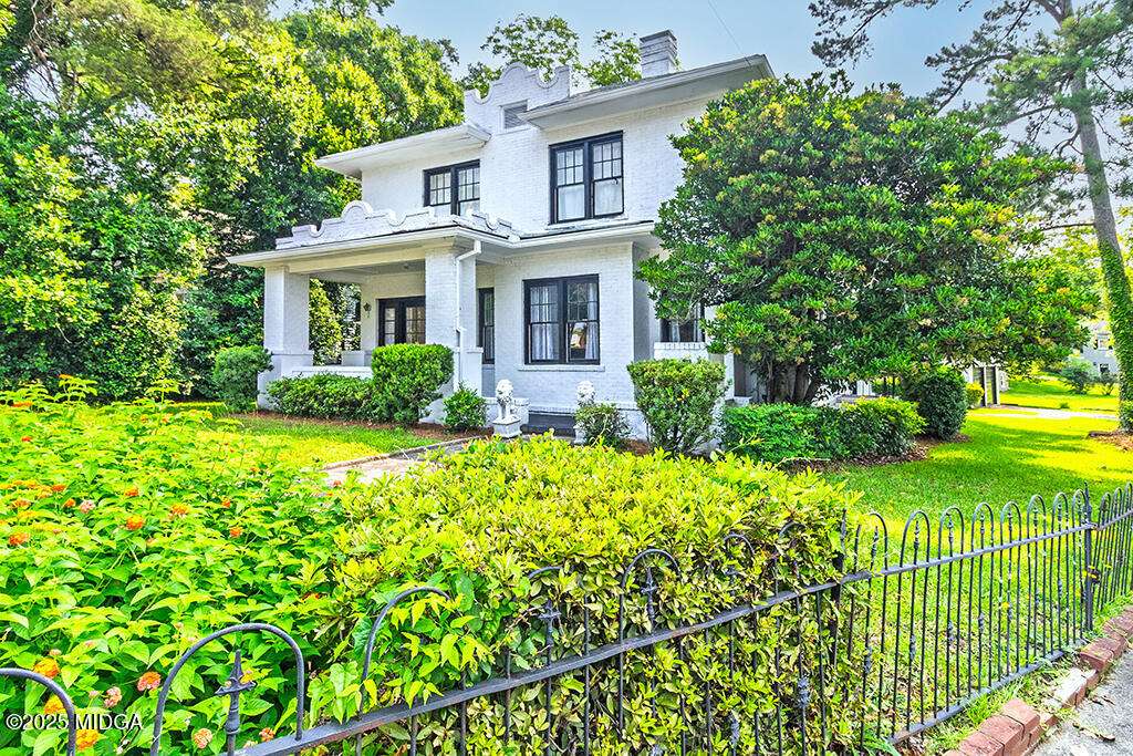 209 Forest Hill Road Macon, GA 31210 - Photo 3 of 12 209-Forest-Hill-Rd-EXT-03