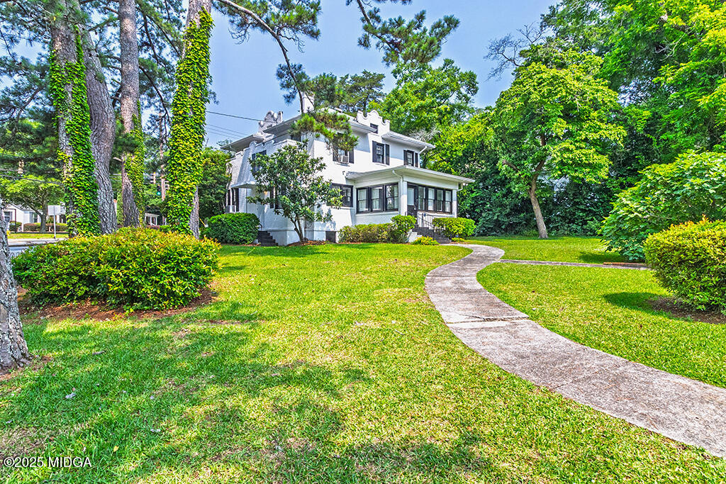 209 Forest Hill Road Macon, GA 31210 - Photo 6 of 12 209-Forest-Hill-Rd-EXT-04