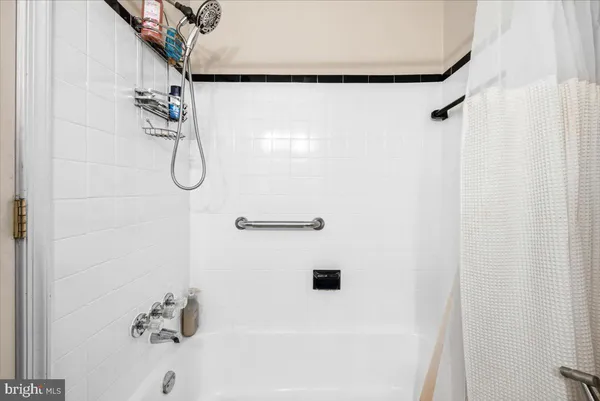 $4,350 | 903 Leverton Road, Rockville, MD 20852