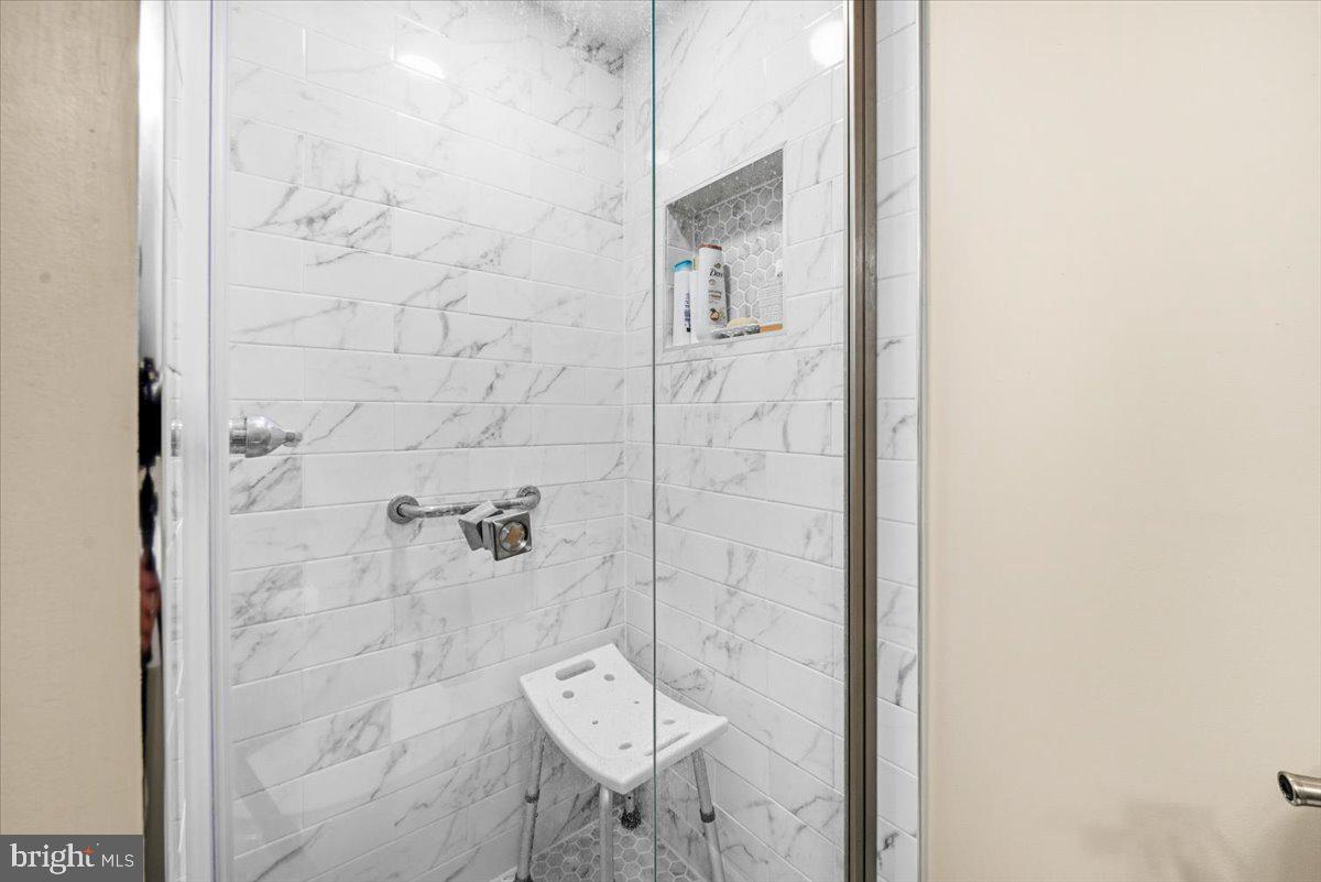 903 Leverton Road Rockville, MD 20852 - Photo 24 of 36