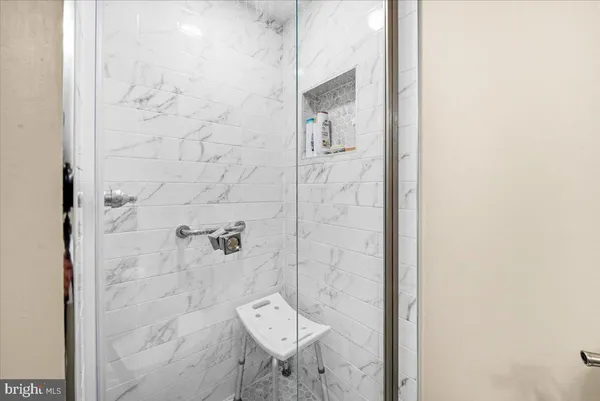 $4,350 | 903 Leverton Road, Rockville, MD 20852