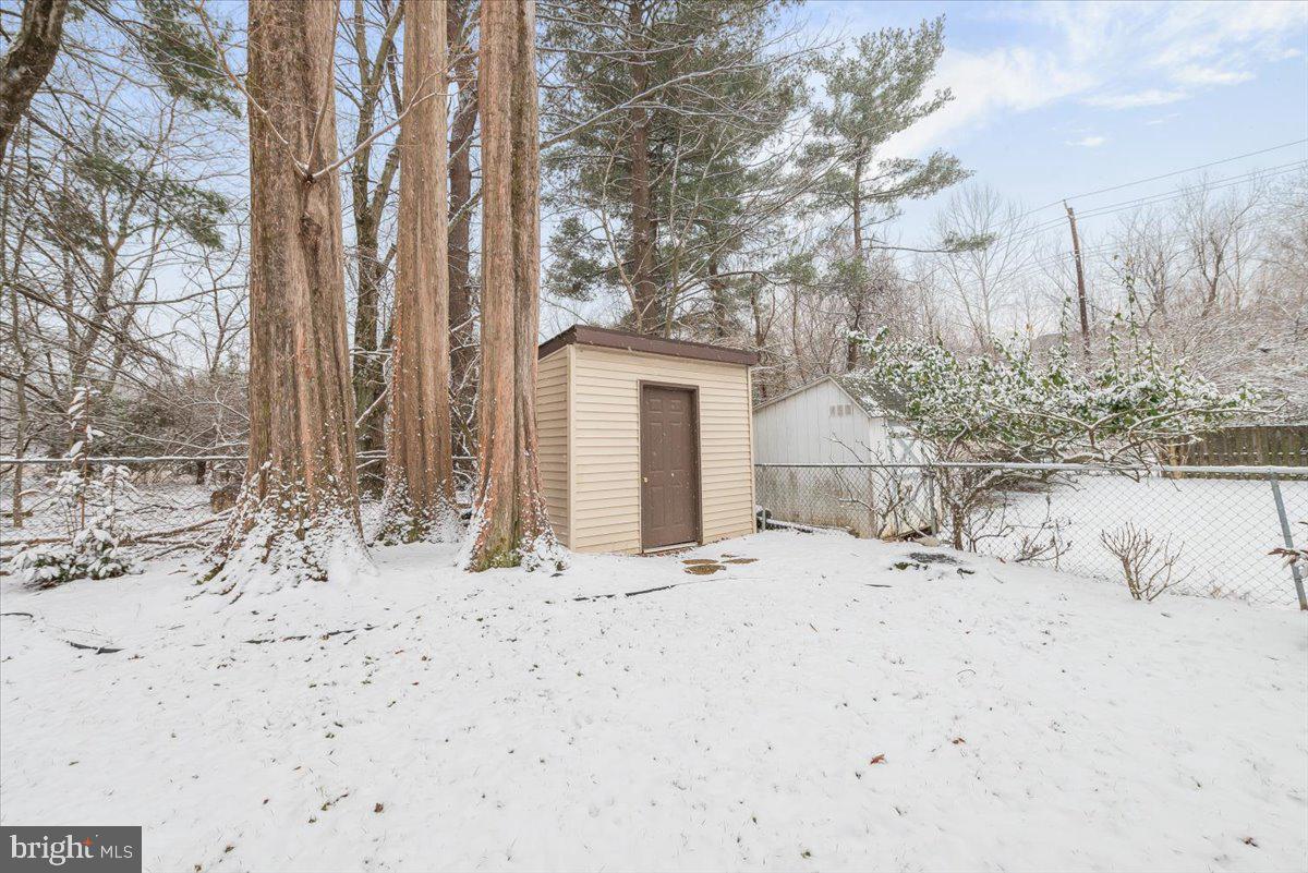 903 Leverton Road Rockville, MD 20852 - Photo 32 of 36