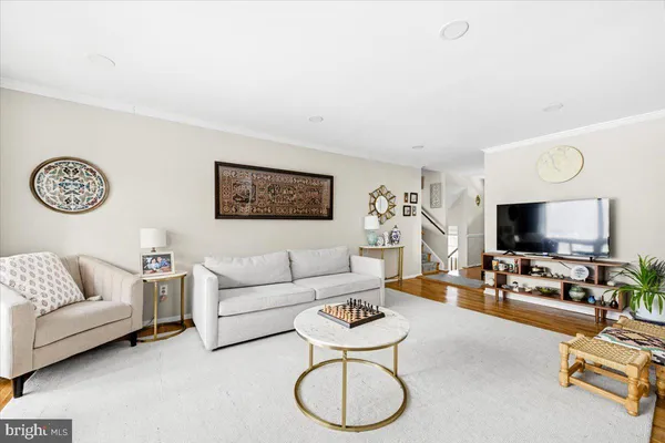 $4,350 | 903 Leverton Road, Rockville, MD 20852