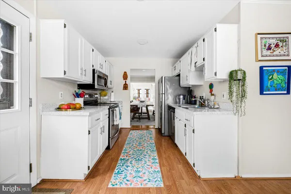 $4,350 | 903 Leverton Road, Rockville, MD 20852