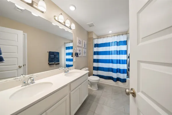 $525,000 | 2157 Woodland Pine Drive, Conroe, TX 77384