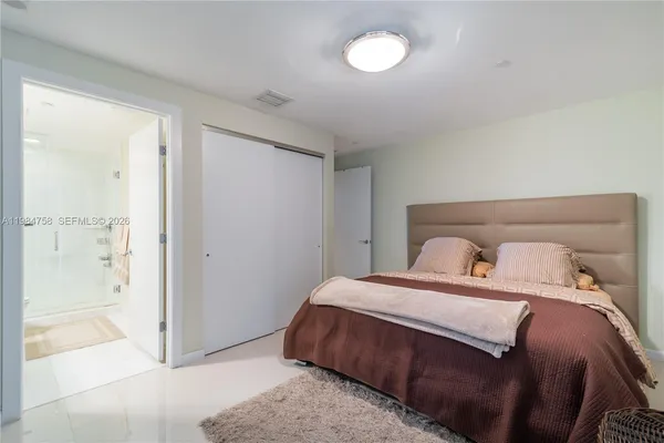 $6,500 | 2950 Northeast 188th Street, Unit 504, Aventura, FL 33180