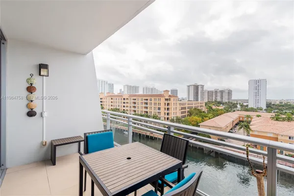 $6,500 | 2950 Northeast 188th Street, Unit 504, Aventura, FL 33180