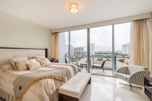 $6,500 | 2950 Northeast 188th Street, Unit 504, Aventura, FL 33180