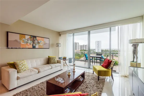 $6,500 | 2950 Northeast 188th Street, Unit 504, Aventura, FL 33180