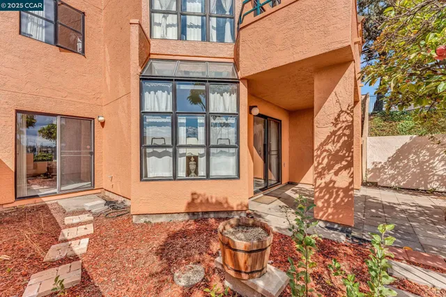 $318,888 | 196 Nantucket Lane, Vallejo, CA 94590