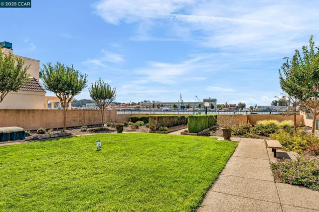 $318,888 | 196 Nantucket Lane, Vallejo, CA 94590