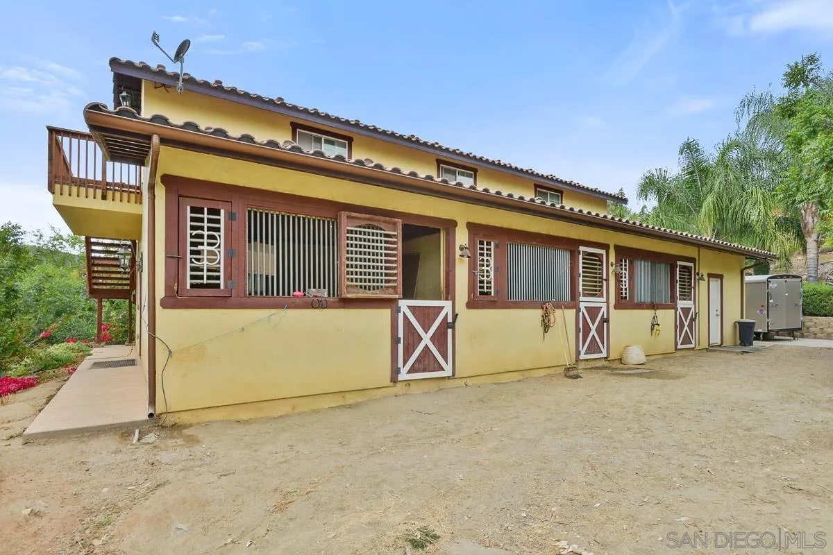 14545 Highway 67 Poway, CA 92064 - Photo 45 of 58